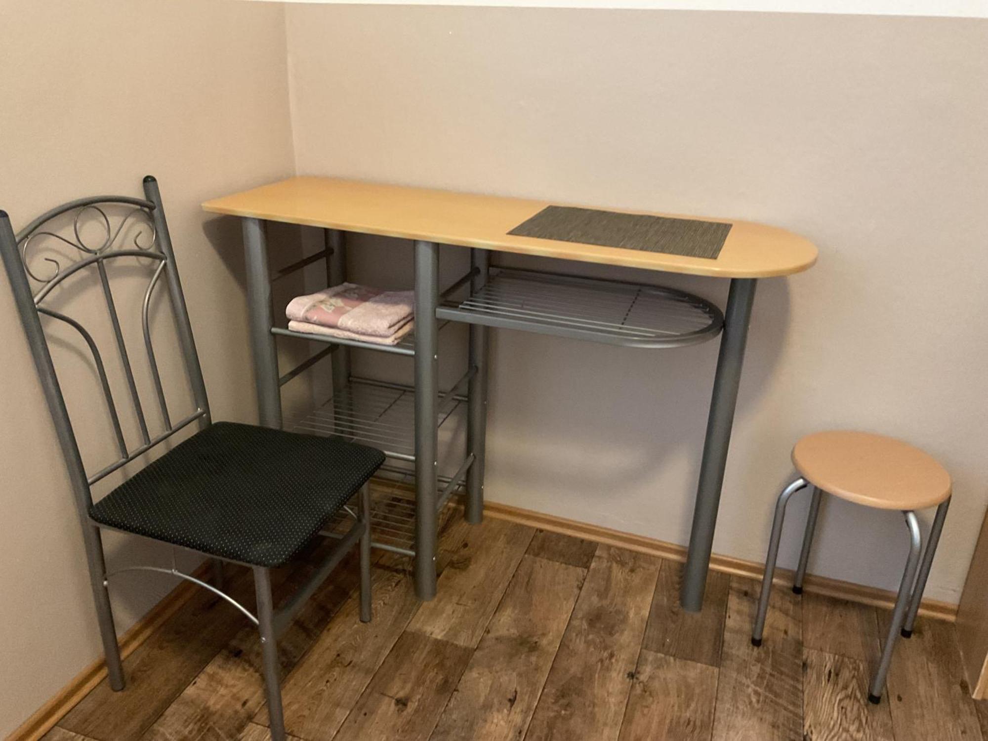 Pension&Hostel Anna - Monteurzimmer ミュンヘン エクステリア 写真