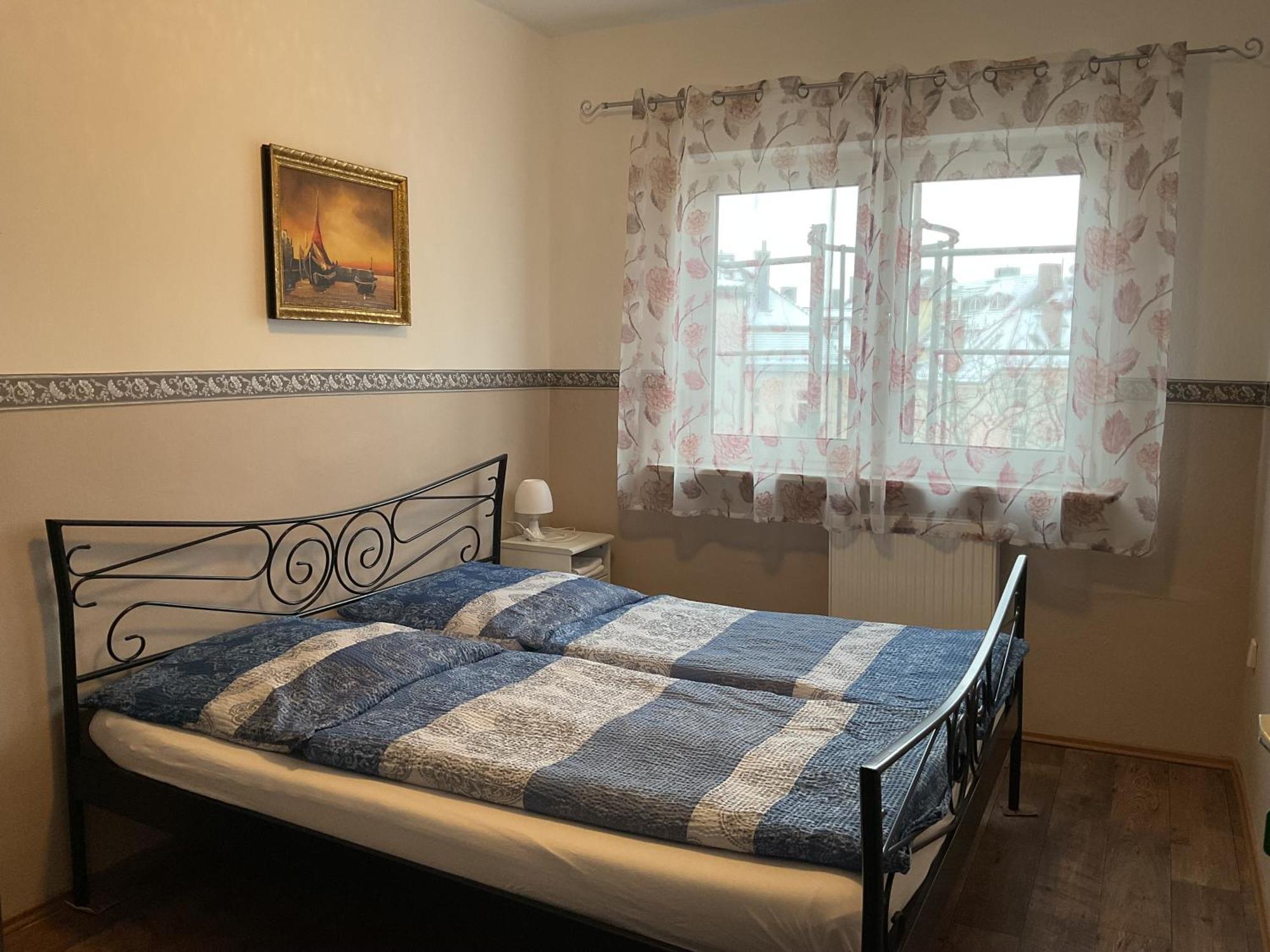 Pension&Hostel Anna - Monteurzimmer ミュンヘン エクステリア 写真