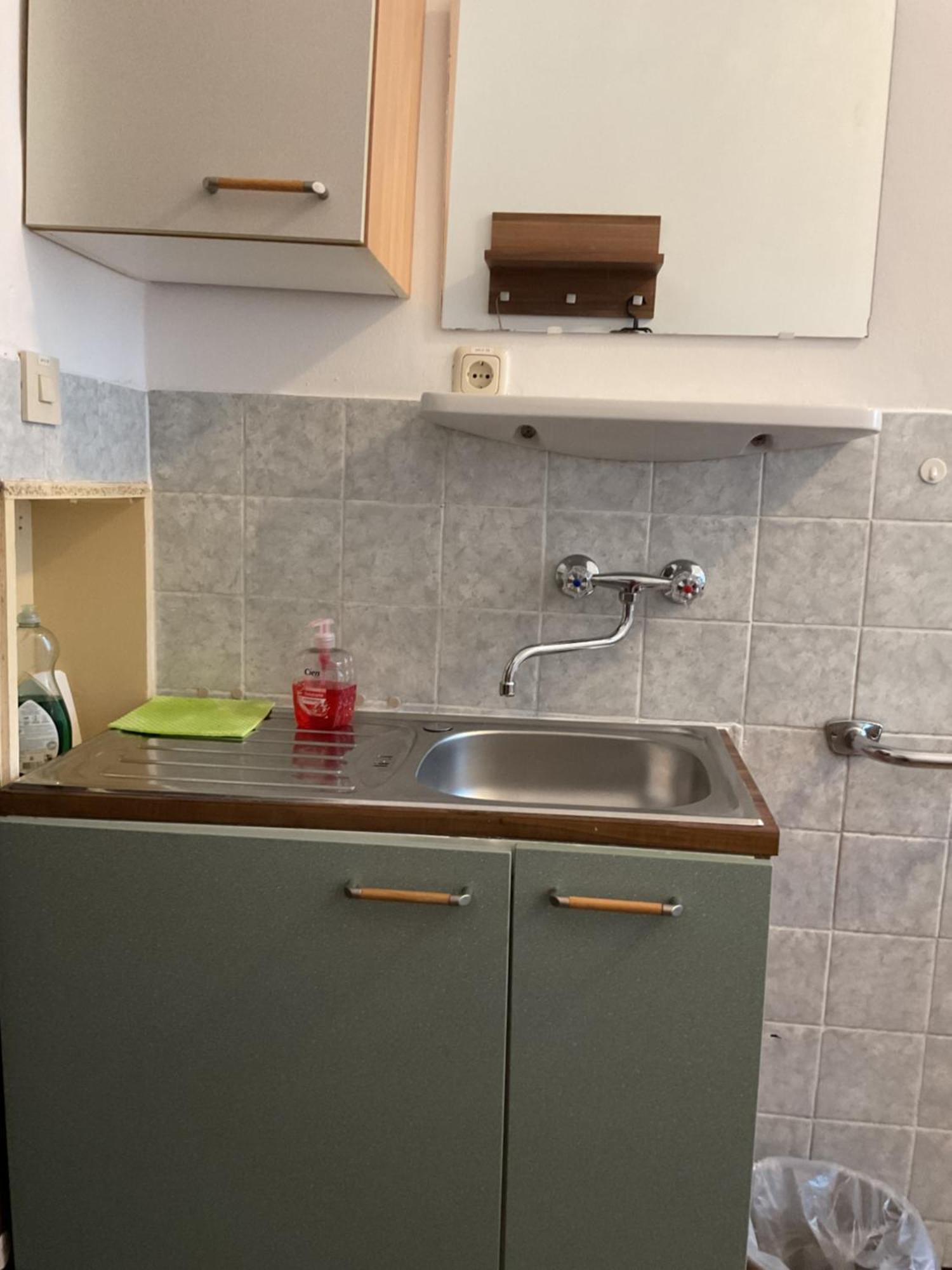 Pension&Hostel Anna - Monteurzimmer ミュンヘン エクステリア 写真