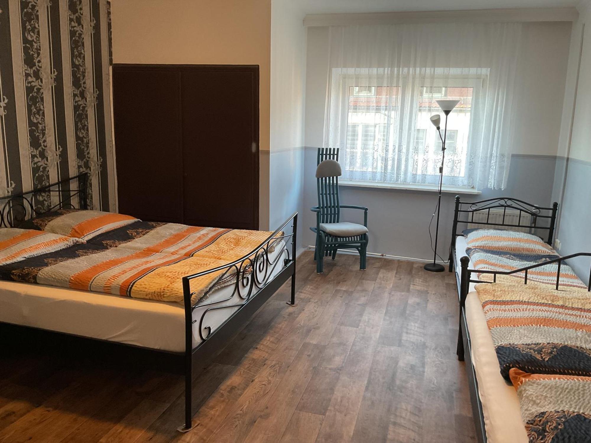 Pension&Hostel Anna - Monteurzimmer ミュンヘン エクステリア 写真